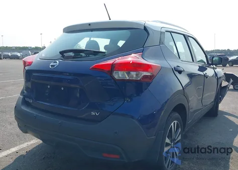 2020 Nissan Kicks Sv Xtronic Cvt z USA, uszkodzony, nr VIN 3N1CP5CV1LL535720